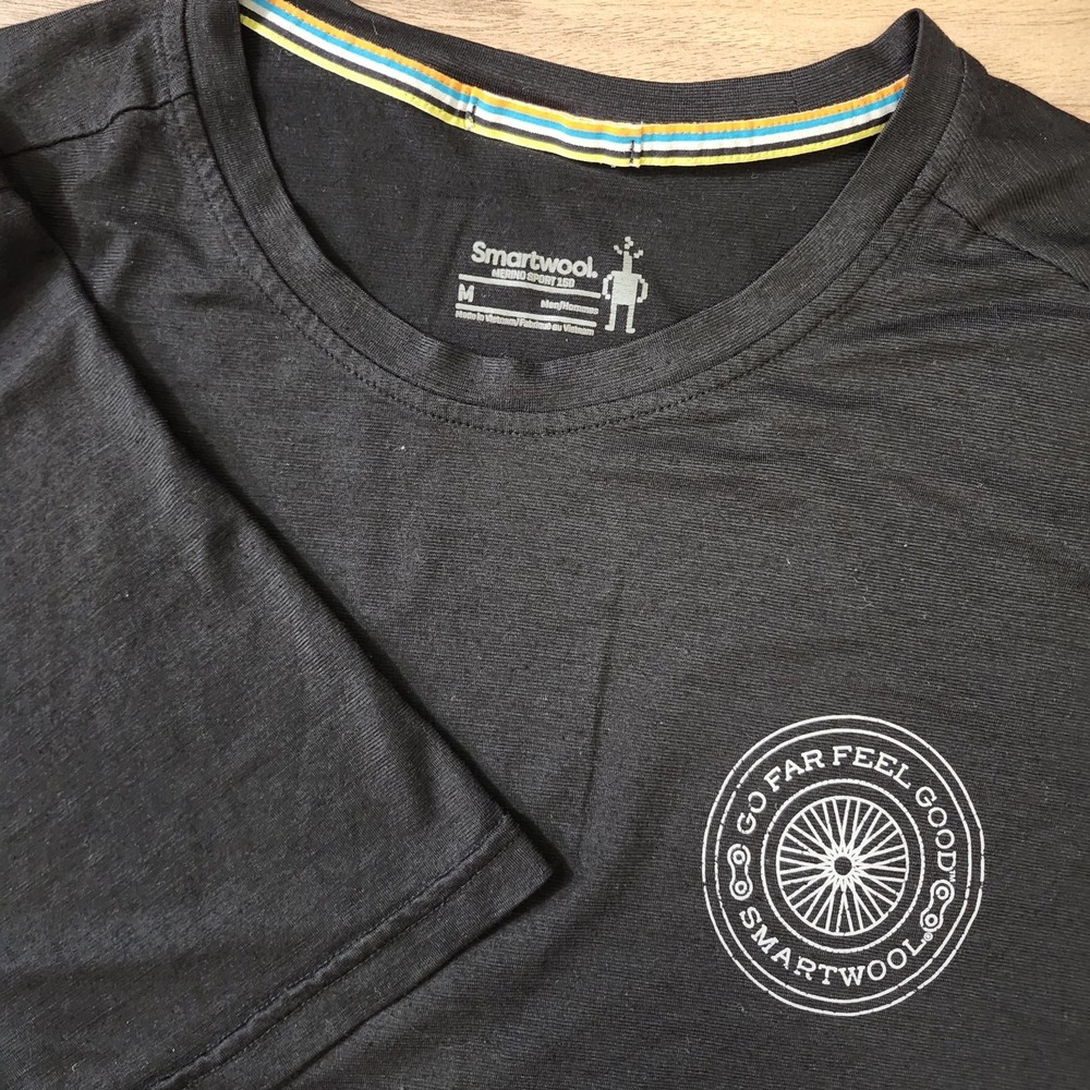Smartwool Merino Sport Go Far Feel Good Spokes Graphic Black T-Shirt Medium